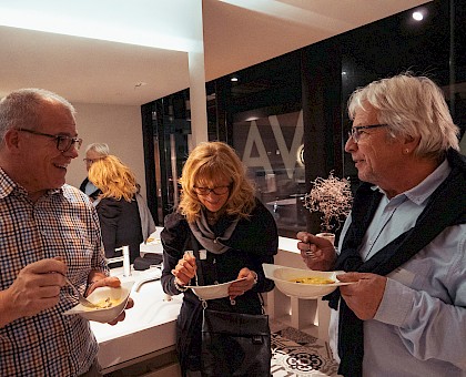 p1466385.jpg